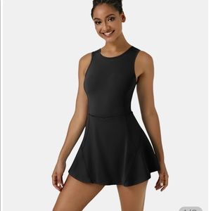 Halara Everyday Stretchy 2-in-1 Flare Dress in Black. Size M.